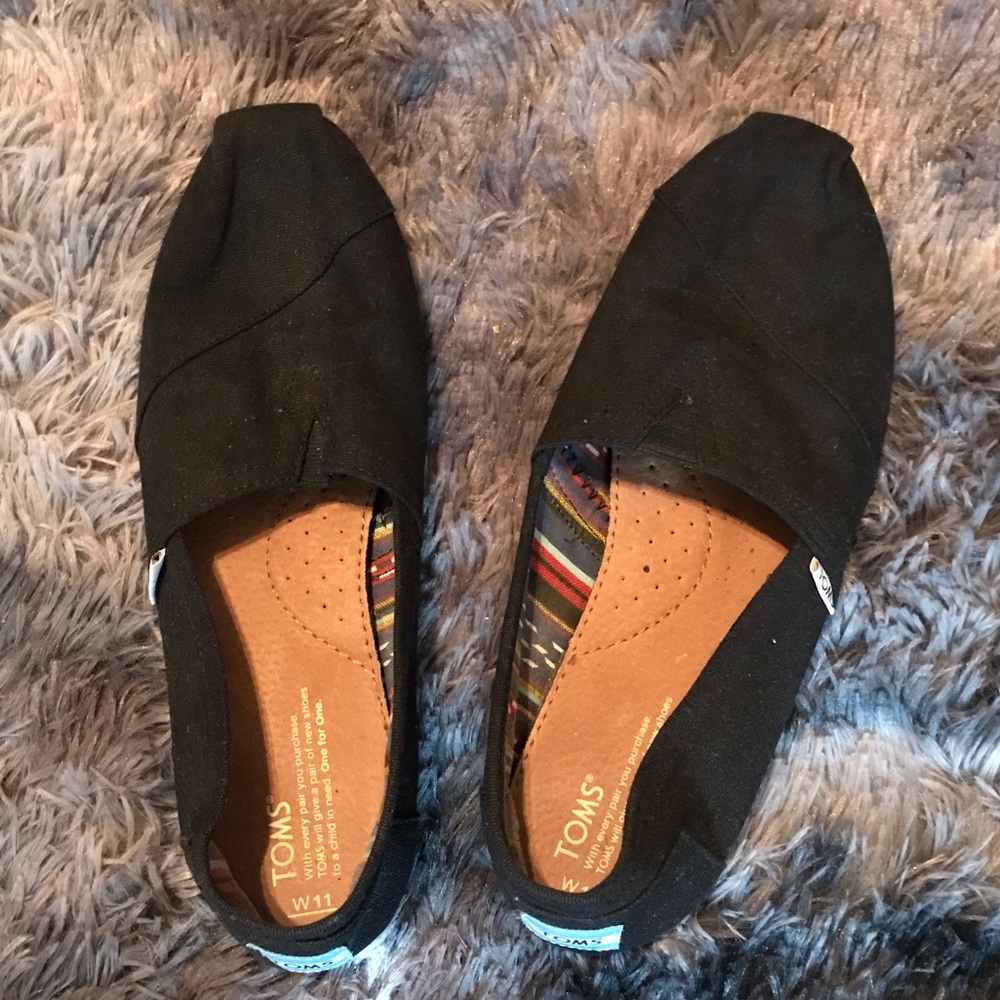 Toms New without box!